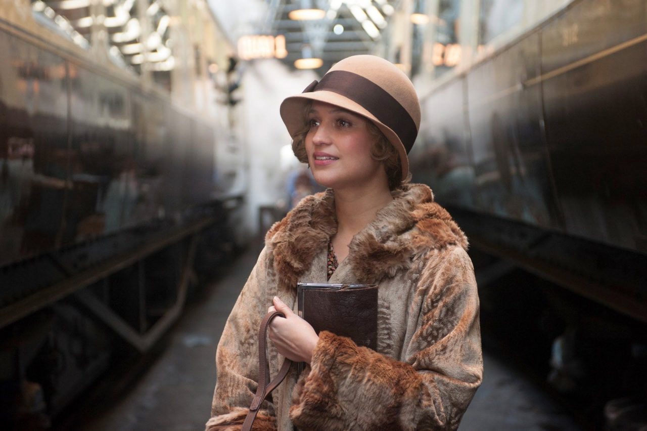 Alicia Vikander Beautiful Pics In The Danish Girl