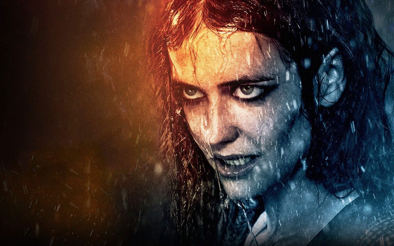 Angry Eva Green In 300 Rise Of An Empire