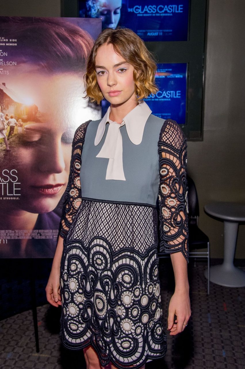 Brigette Lundy Paine Stylish Picture