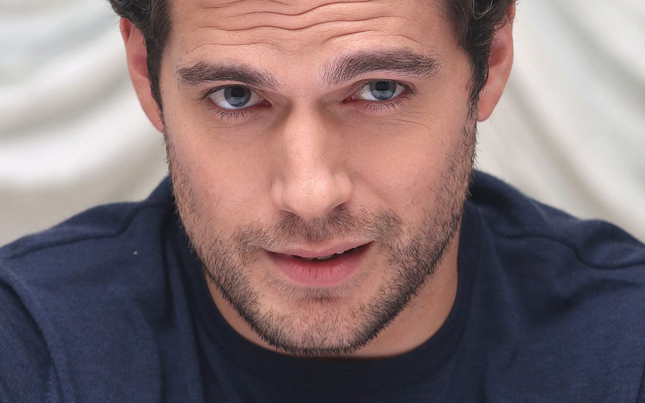 Henry Cavill Sexy Eyes Hd Wallpaper