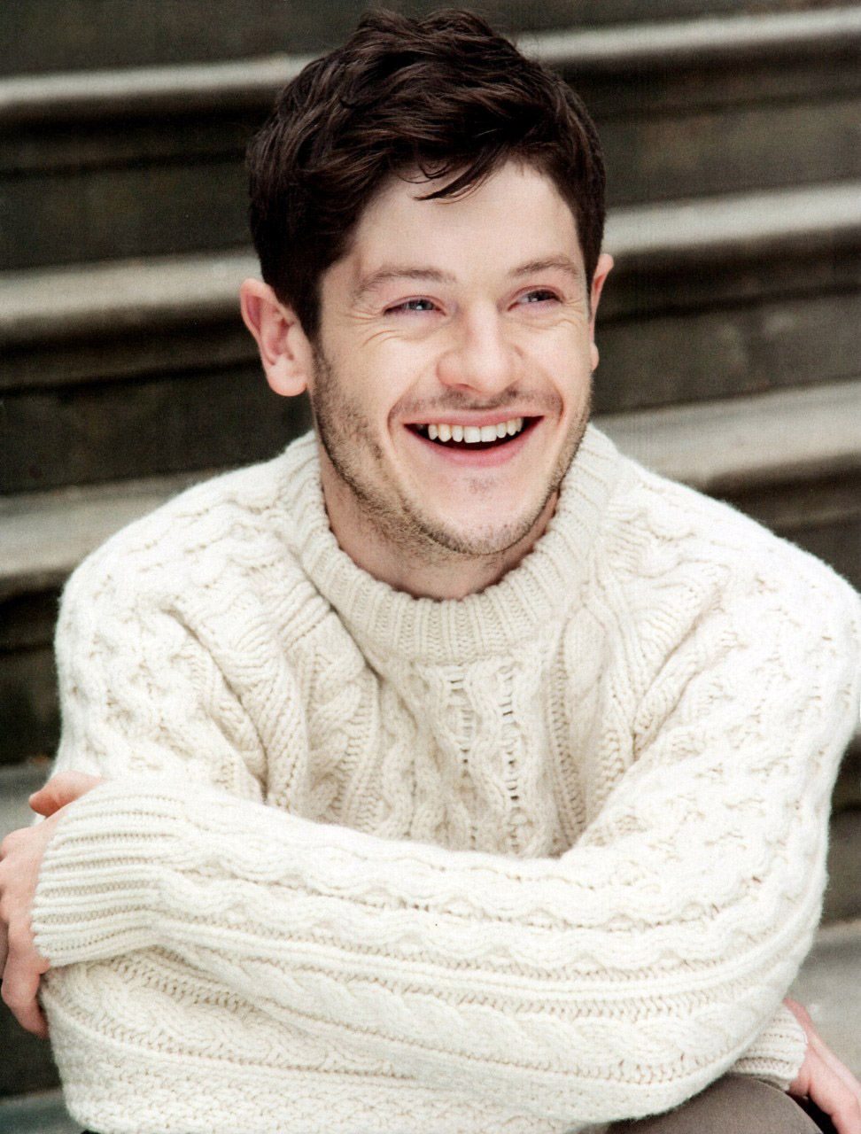 Iwan Rheon Biggest Smile Photos