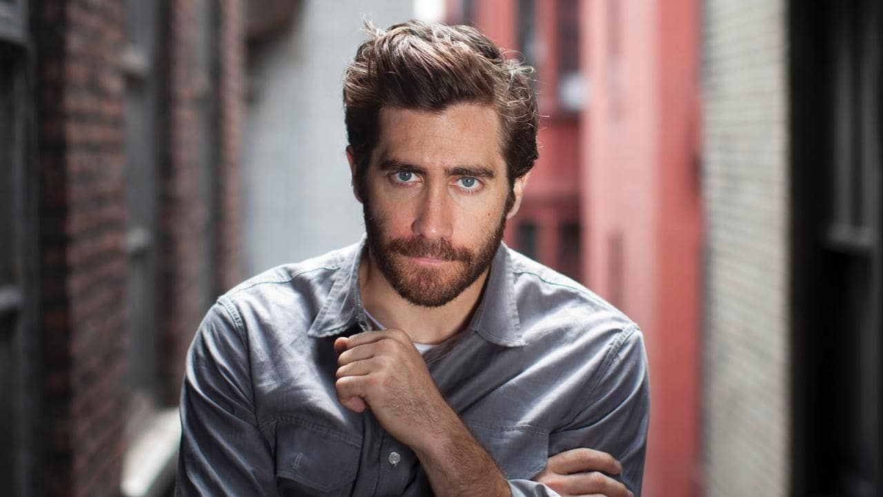 Jake Gyllenhaal Hot Looking Photos