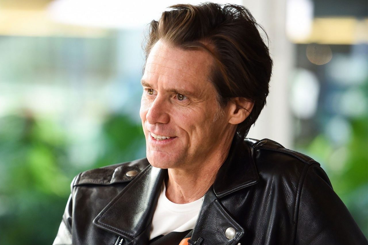 Jim Carrey Looks So Cool In A Black Jacket