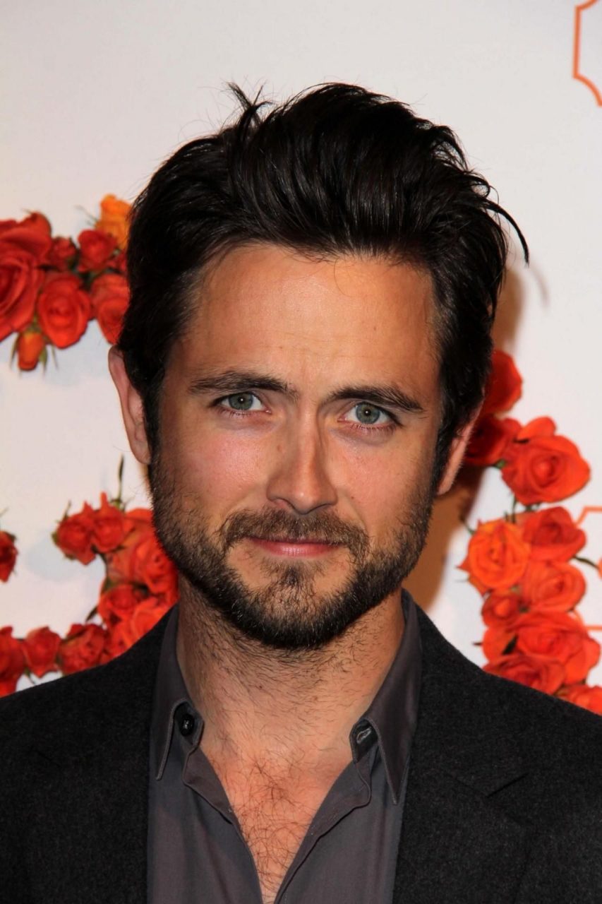 New Photos Of Justin Chatwin