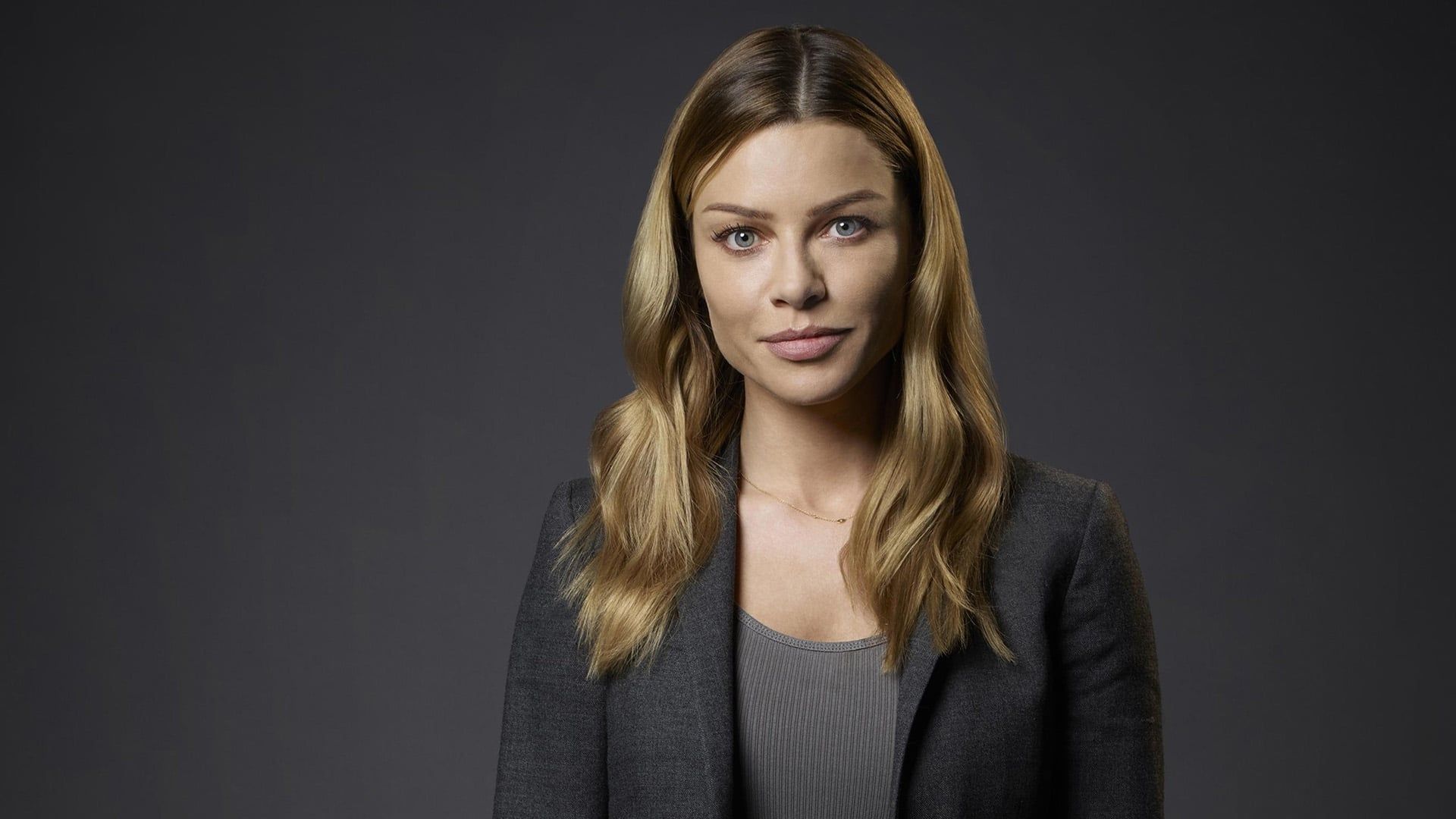 Lauren German 50+ Sexiest Photos And Cool HD Wallpapers Collection - Hollyw...