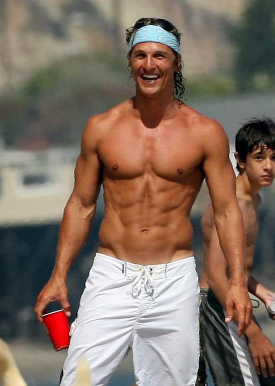 Matthew Mcconaughey Showed Off His Muscle Body