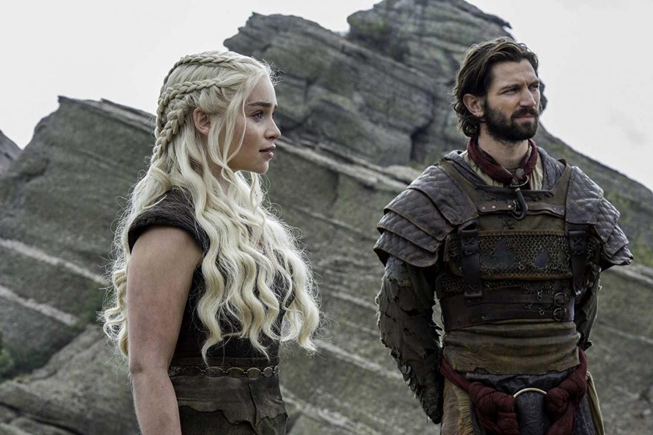 Michiel Huisman And Emilia Clarke In Game Of Thrones