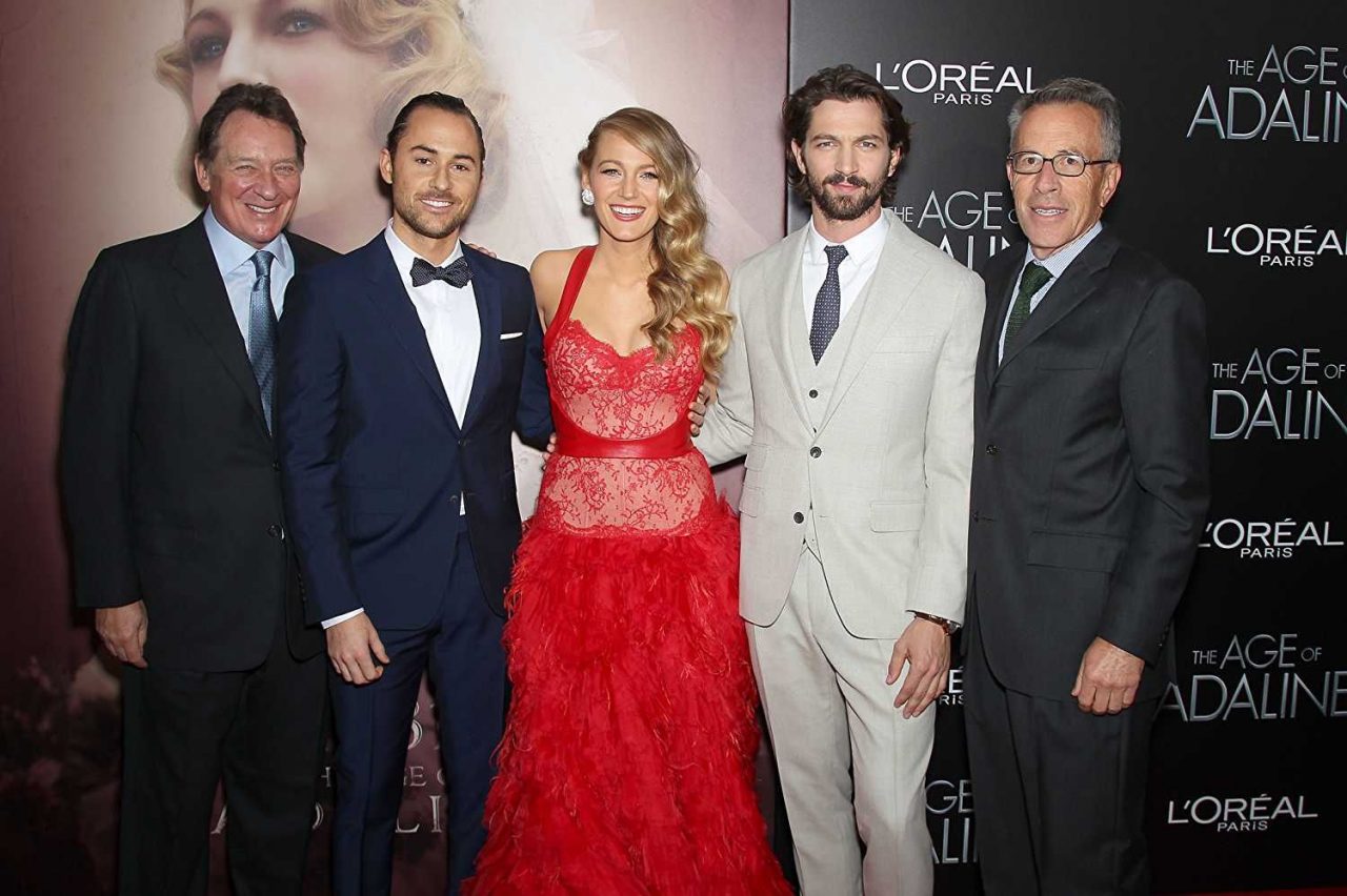 Photo Of Michiel Huisman With Co Stars