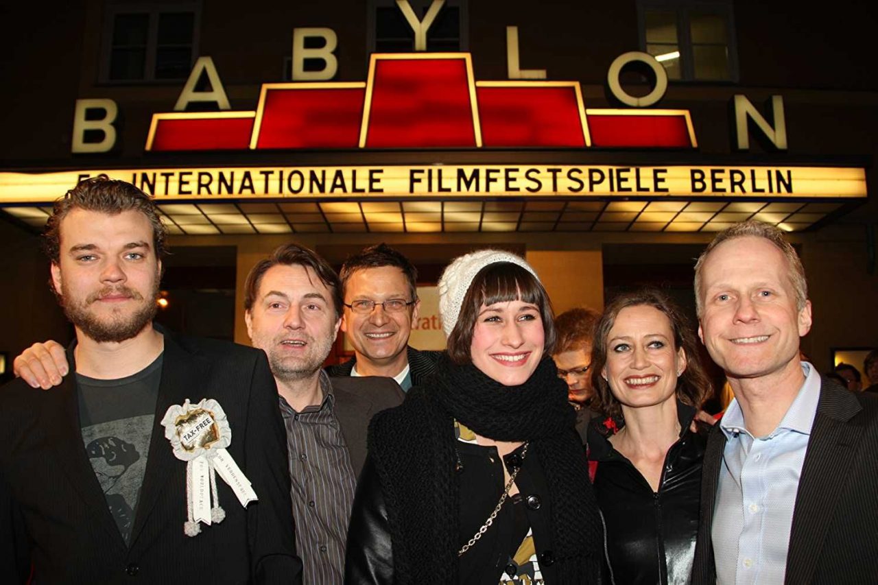 Photo Of Pilou Asbæk With Co Stars