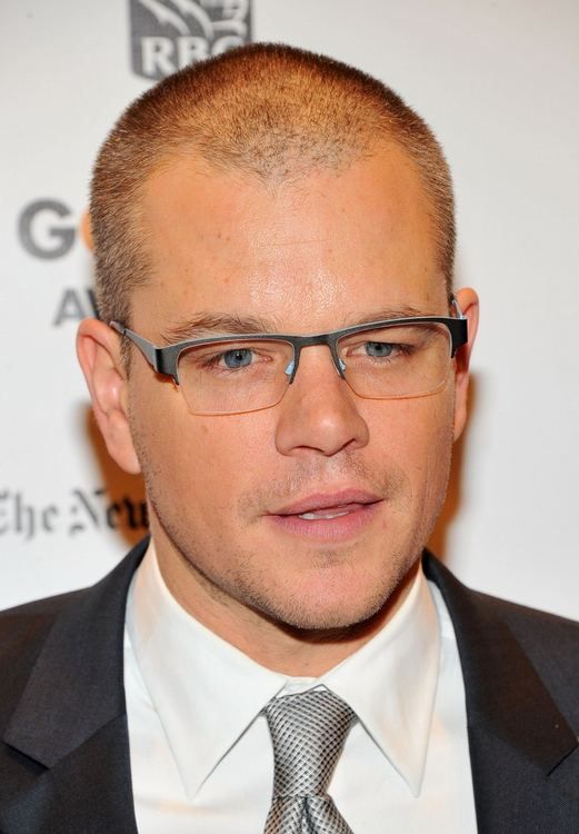 Recent Pictures Of Matt Damon With Glass