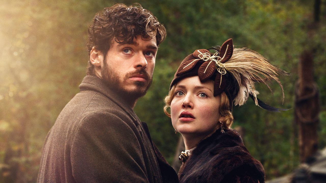 Richard Madden And Holliday Grainger In Lady Chatterley's Lover Movie