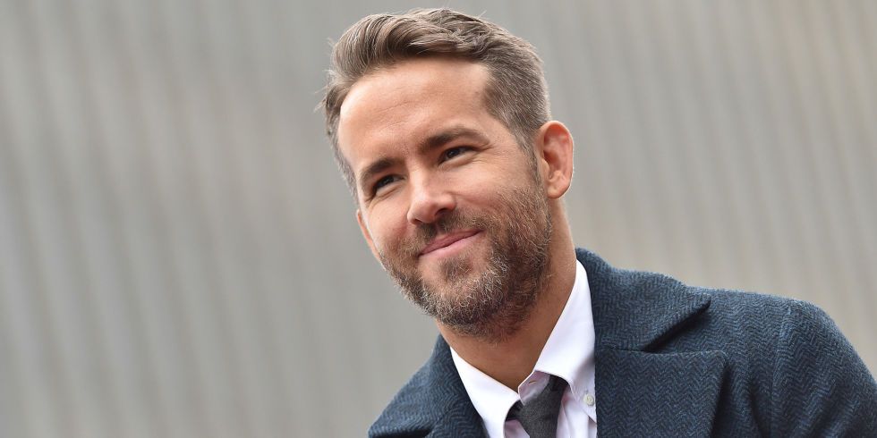 Ryan Reynolds Cute Smile Picture
