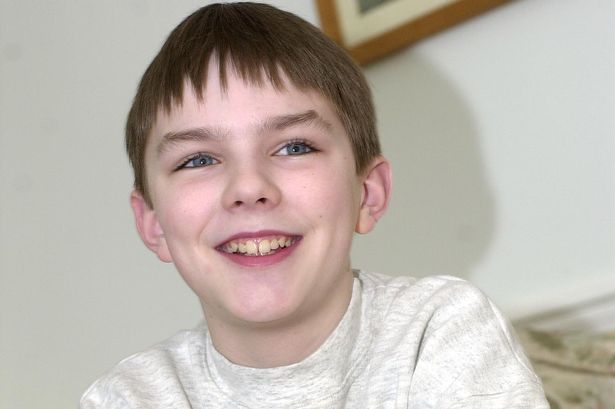 Very Cute Childhood Pics Of Nicholas Hoult With Smile