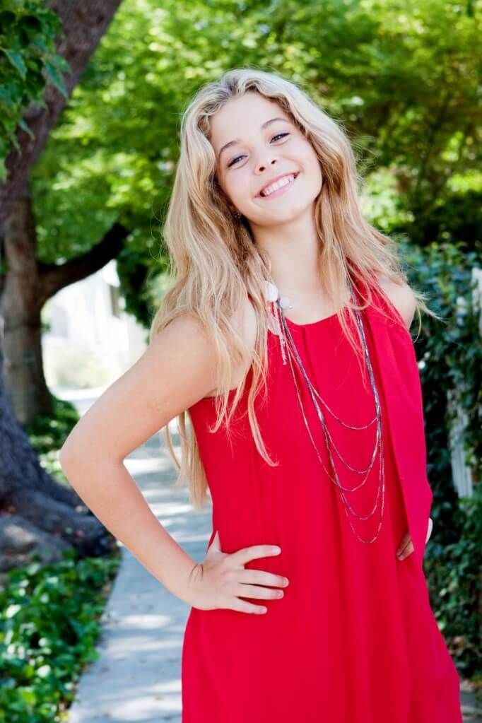 Young Sasha Pieterse Looked Beautiful In Red